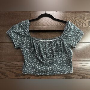 Shien Crop shirt.